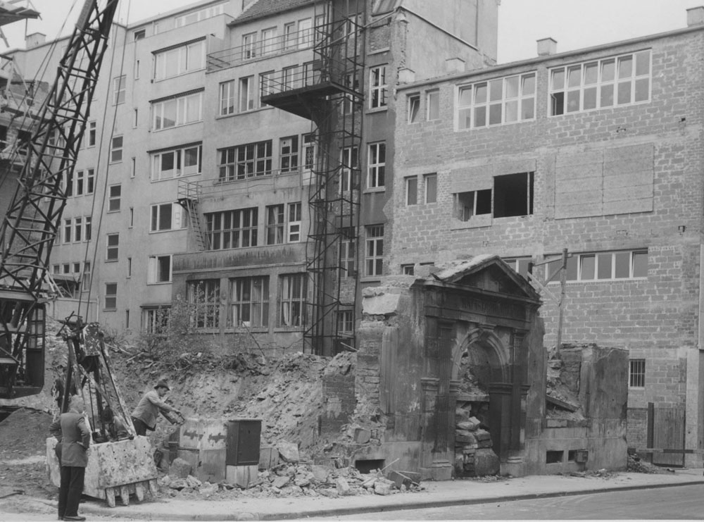 Picture 3 - Ruin site Lange Strasse